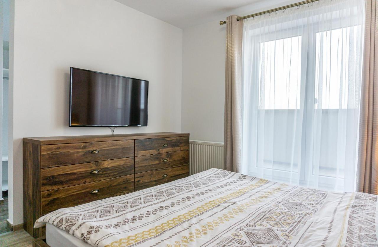 Koa - Sunset Penthouse Lägenhet Braşov Exteriör bild