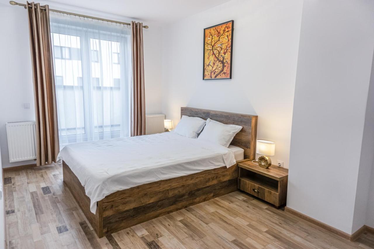 Koa - Sunset Penthouse Lägenhet Braşov Exteriör bild